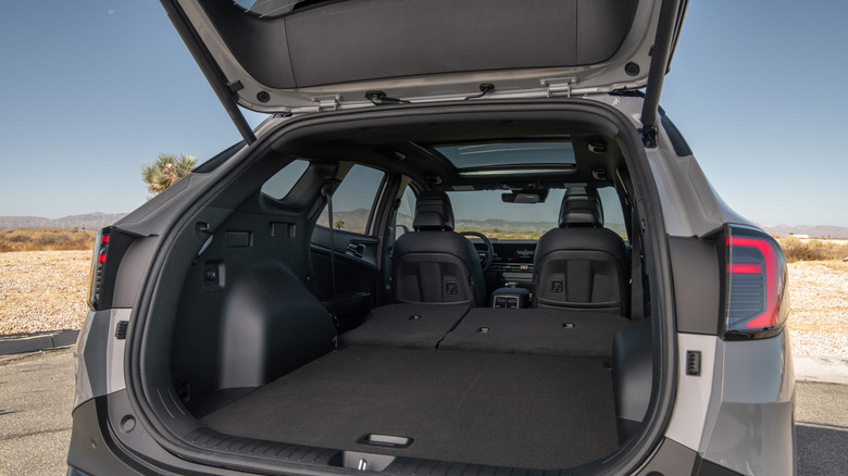 Kia Sportage with power liftgate open