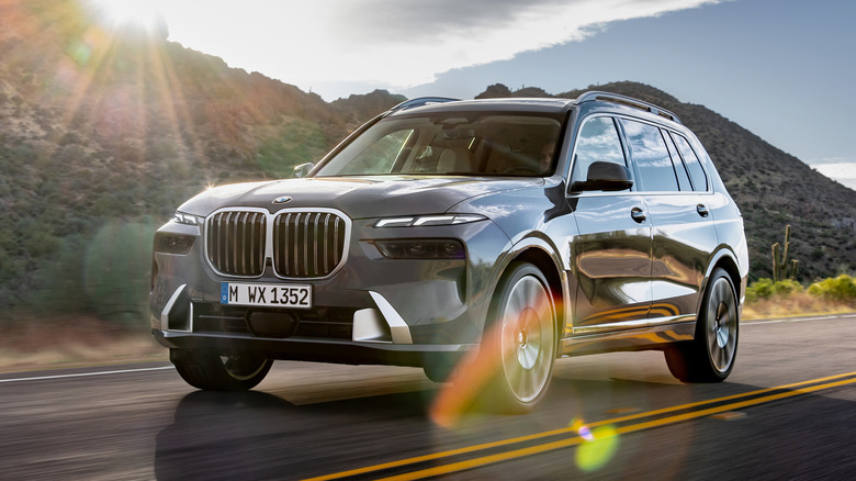 BMW X7 in bright sunlight