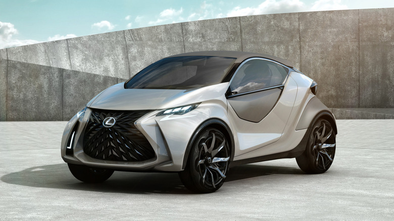 2015 Lexus LF-SA Concept front 3/4 view