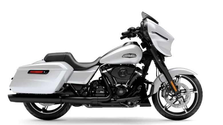 A 2025 Street Glide Harley-Davidson