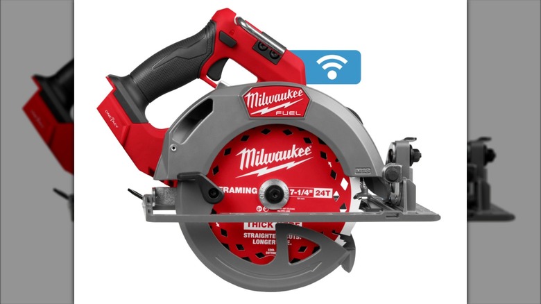 M18 Fuel 7-¼-inch Circular Saw with One-Key