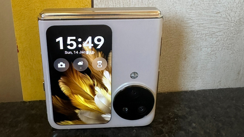 A folded Oppo Find N3 Flip smartphone