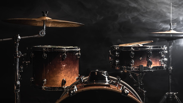 Drum kit amid fog