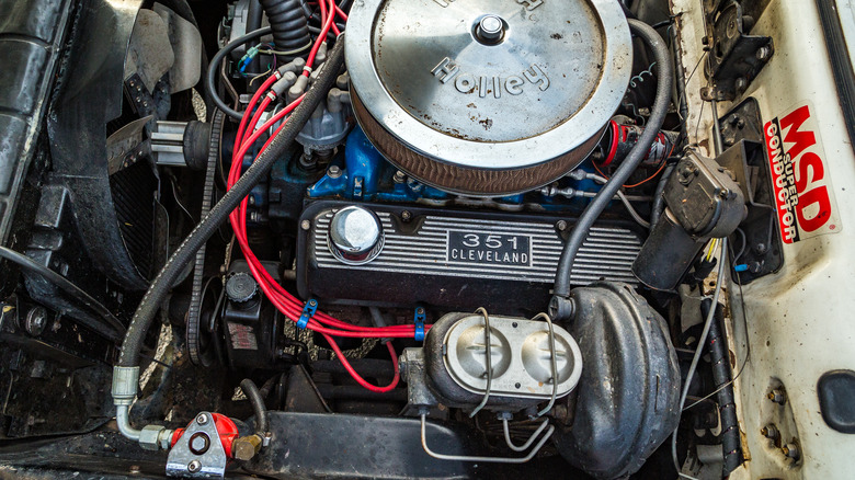 Ford Cleveland 351 V8