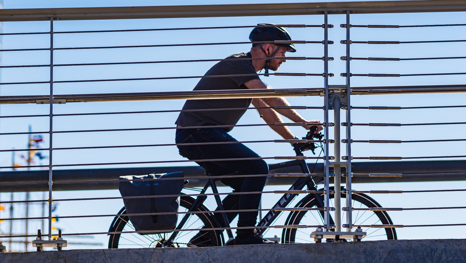 6 Of The Best Gadgets For Bicycles, According To Cyclists