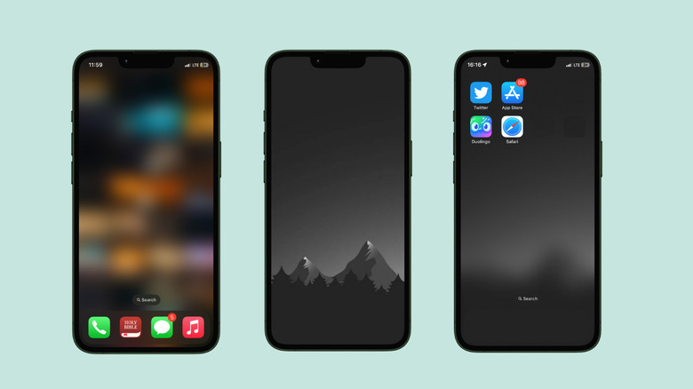screenshots of dockless iPhone home screen layout