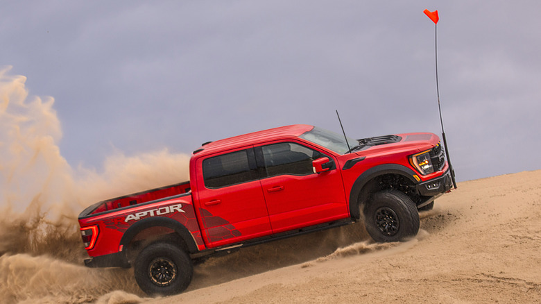 2025 Ford F-150 Raptor R