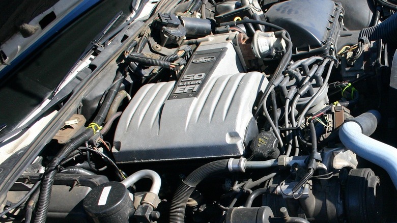 Ford 5.0 L EFI High Output engine in 1987 County Squire