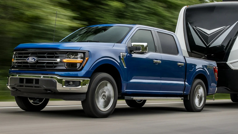 2024 Ford F-150 hauling a trailer