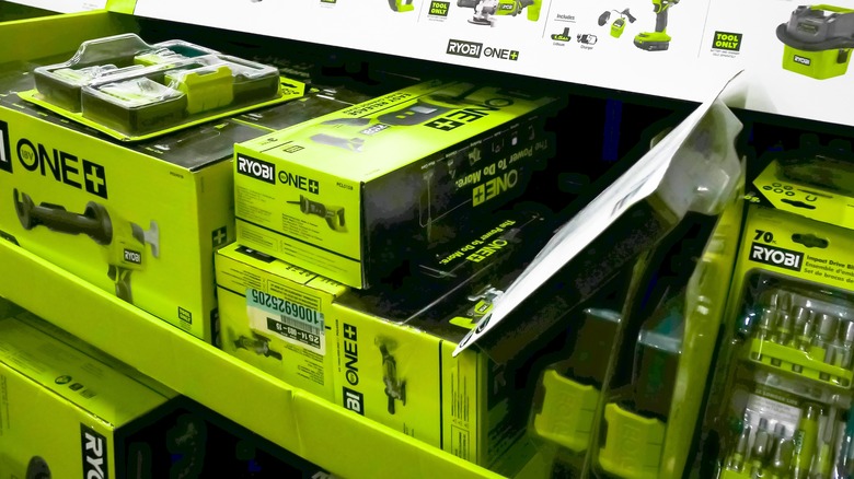 Ryobi product display