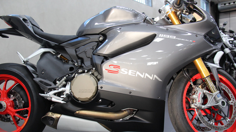 Ducati 916 Senna