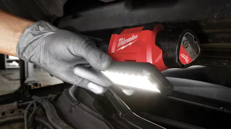 M12 Rover Service and Repair Flood Light