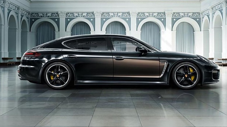 Profile of first-gen Porsche Panamera Turbo