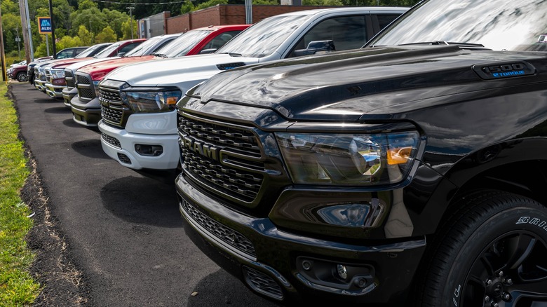 line of dodge trucks