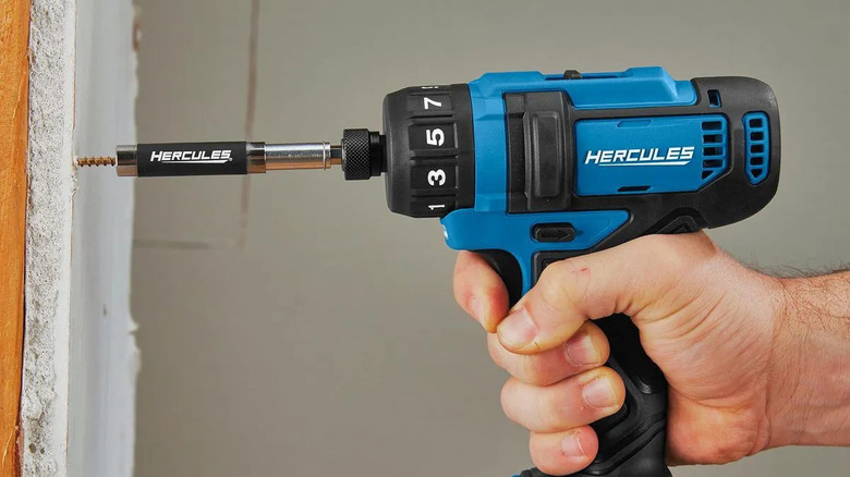 A Hercules electric screwdriver being used