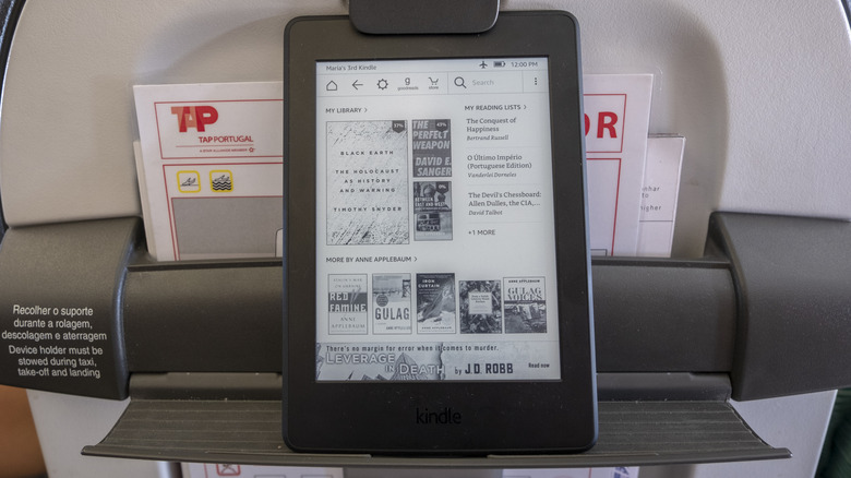 Kindle on airplane seat