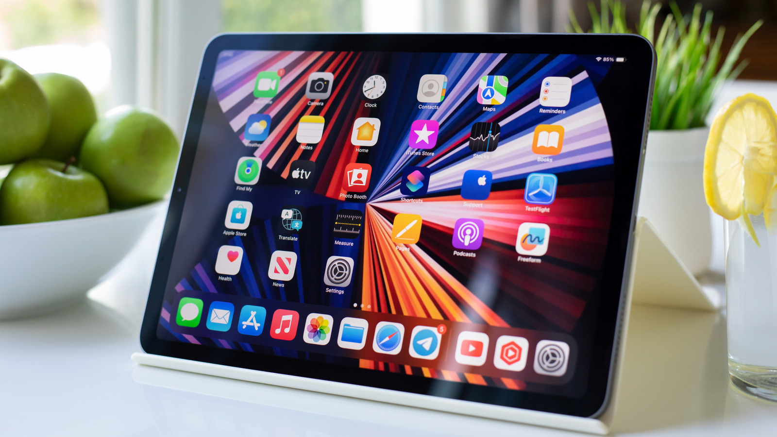 6 Ways To Keep Your iPad Battery From Draining So Fast