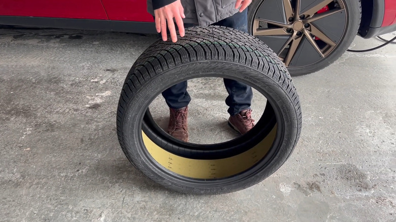 A Nokian Hakkapeliitta R5 EV tire