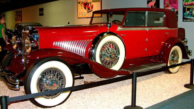 A 1930 Deusenberg Automobile at Harrah's Museum