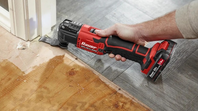 Bauer 20V Variable-Speed Oscillating Multi-Tool