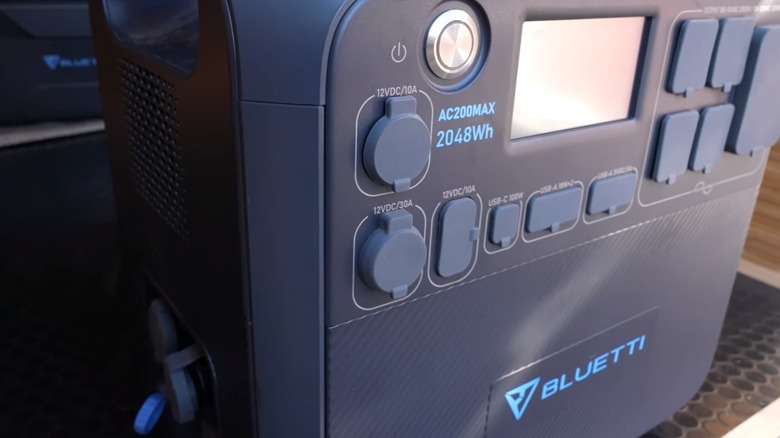 Camper van power bank