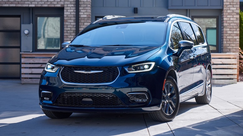 Chrysler Pacifica Hybrid at home