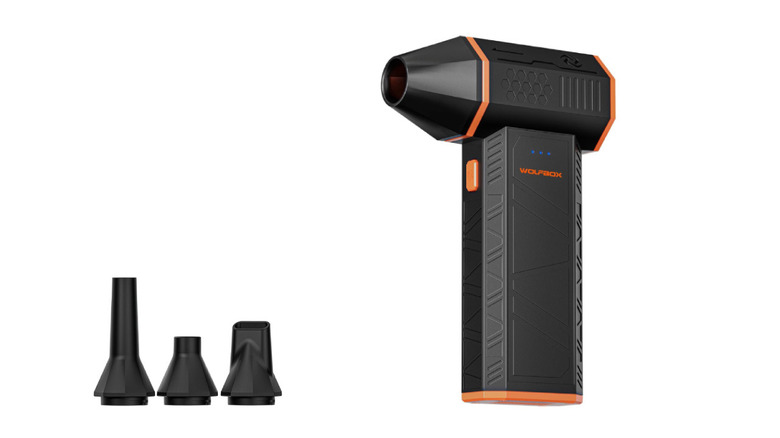 The Wolfbox MF50 air duster on a white background