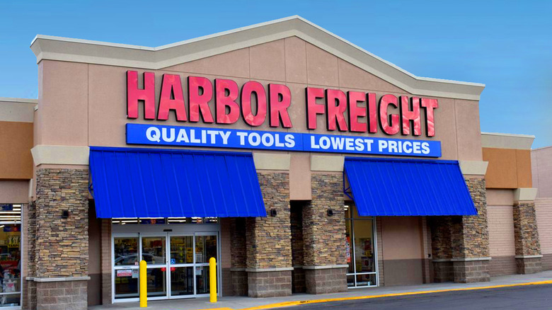 A photograph of the front of a Harbor Freight store