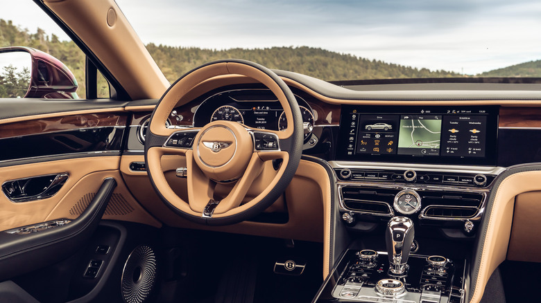 Bentley Flying Spur dashboard