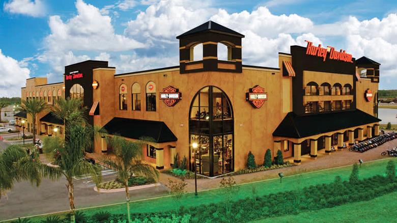 The Teddy Morse's Daytona Harley-Davidson dealership spred across 109,000 sq. ft in Ormond Beach, Florida)