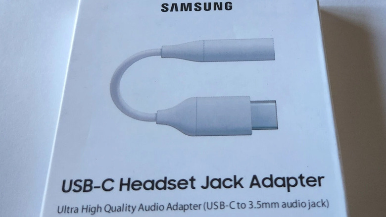 A Samsung USB-C Headset Adapter box.