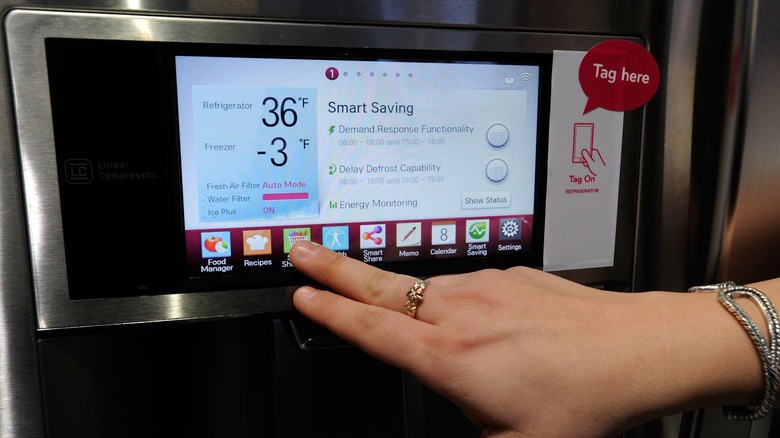LG smart fridge screen