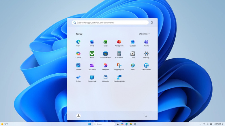 Minimal start menu after customization in Windows 11.