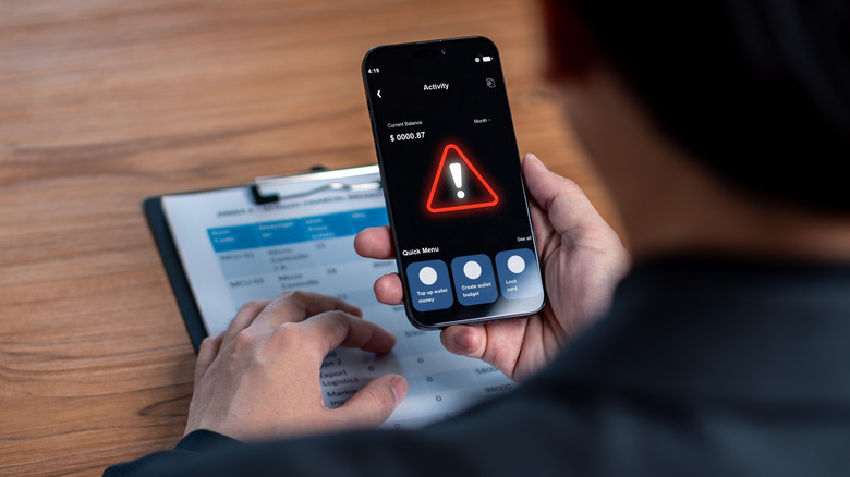 Cybersecurity risks and evading it using Private Space.