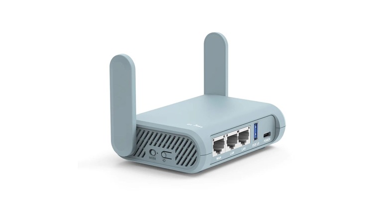 GL.iNet GL-MT1300 Travel Router