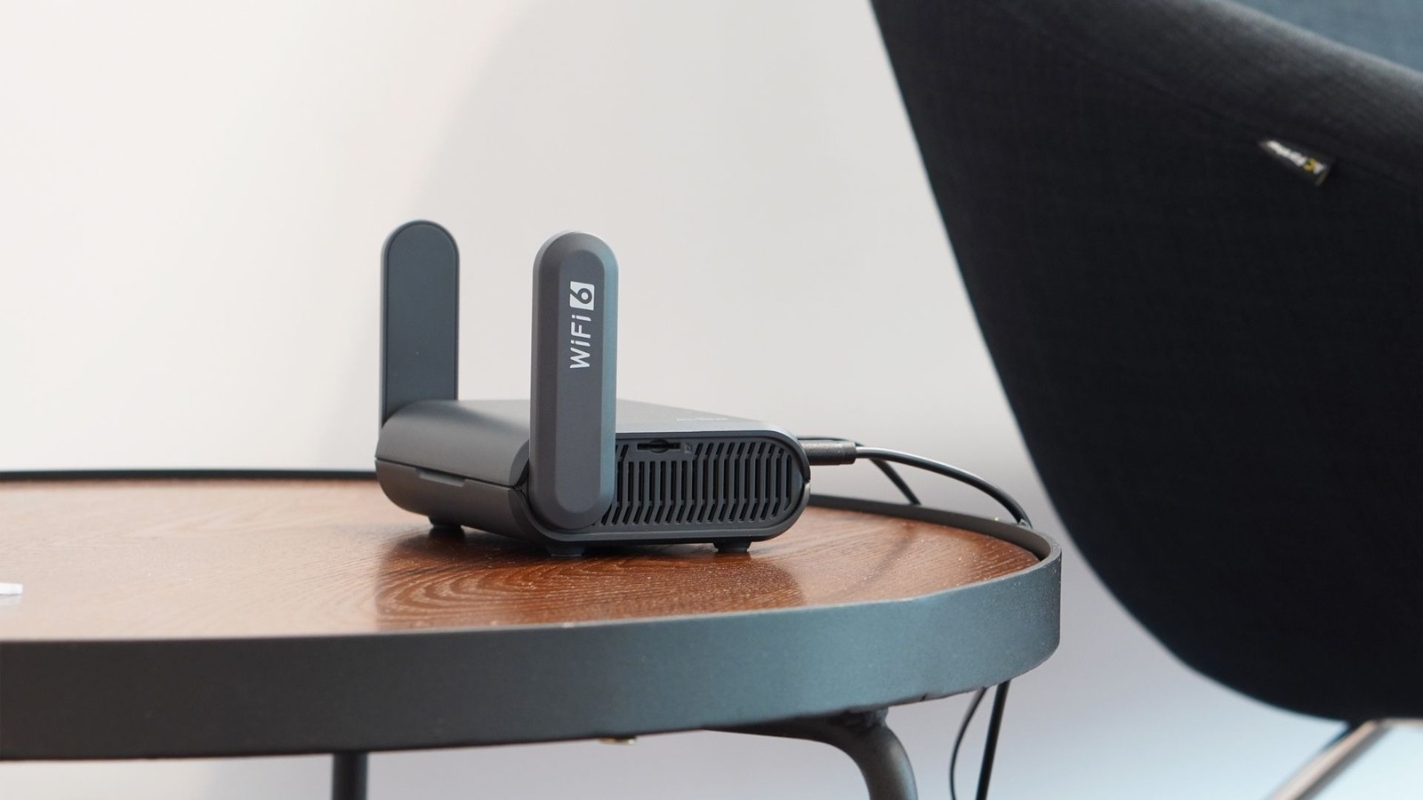 7 Wireless Travel Routers That Will Keep You Connected On The Go – SlashGear