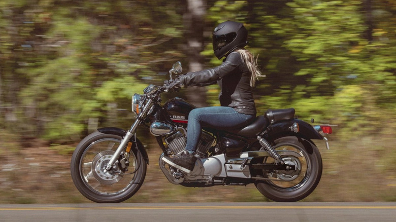 Yamaha V Star 250 being ridden through the woods