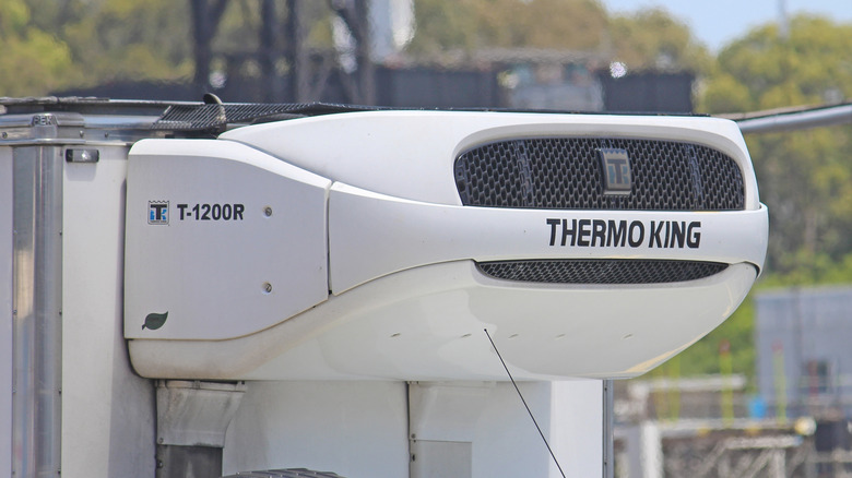 Thermo King temperature control system on a truck.