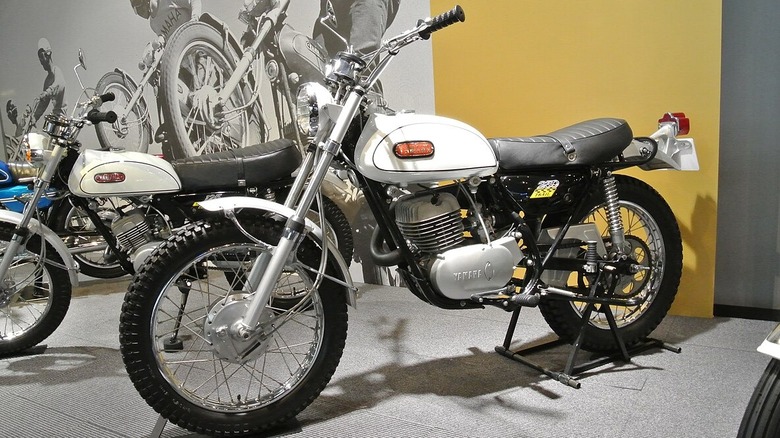 White 1968 Yamaha DT-1 on display