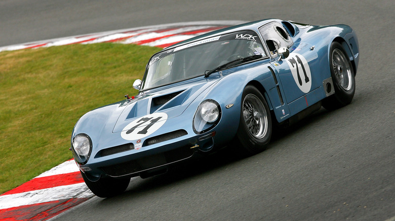 Bizzarrini 5300 GT on track