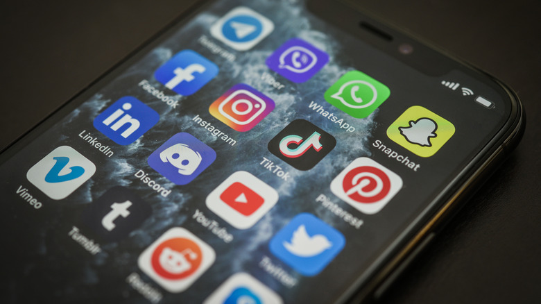 Popular social media platforms used for video sharing 