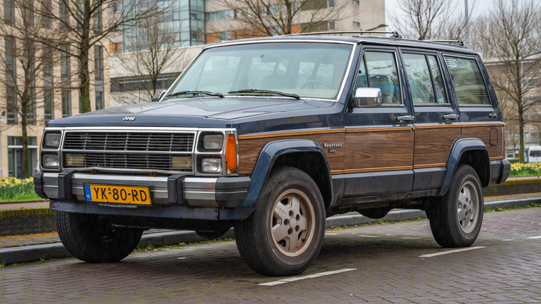 1990 Jeep Wagoneer 