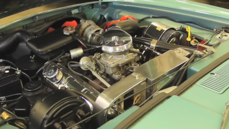 Supercharged Studebaker V8 R2 in 1964 Avanti