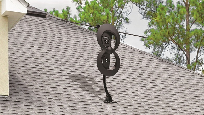 The Antennas Direct ClearStream 2Max antenna placed on a tiled roof