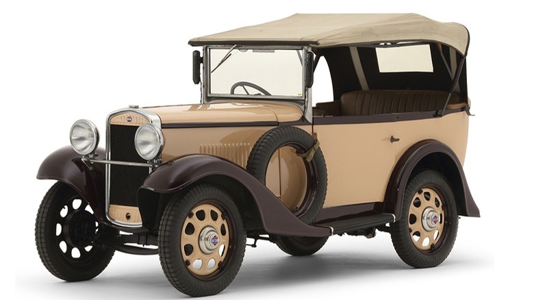 Datsun 12 Phaeton vintage car