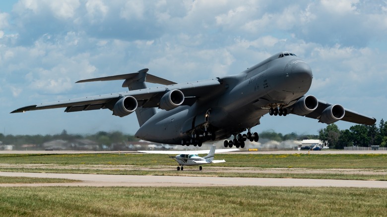 Lockheed C-5 Galaxy