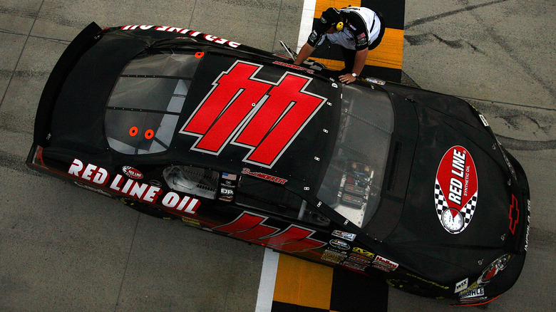 Red Line Oil race car
