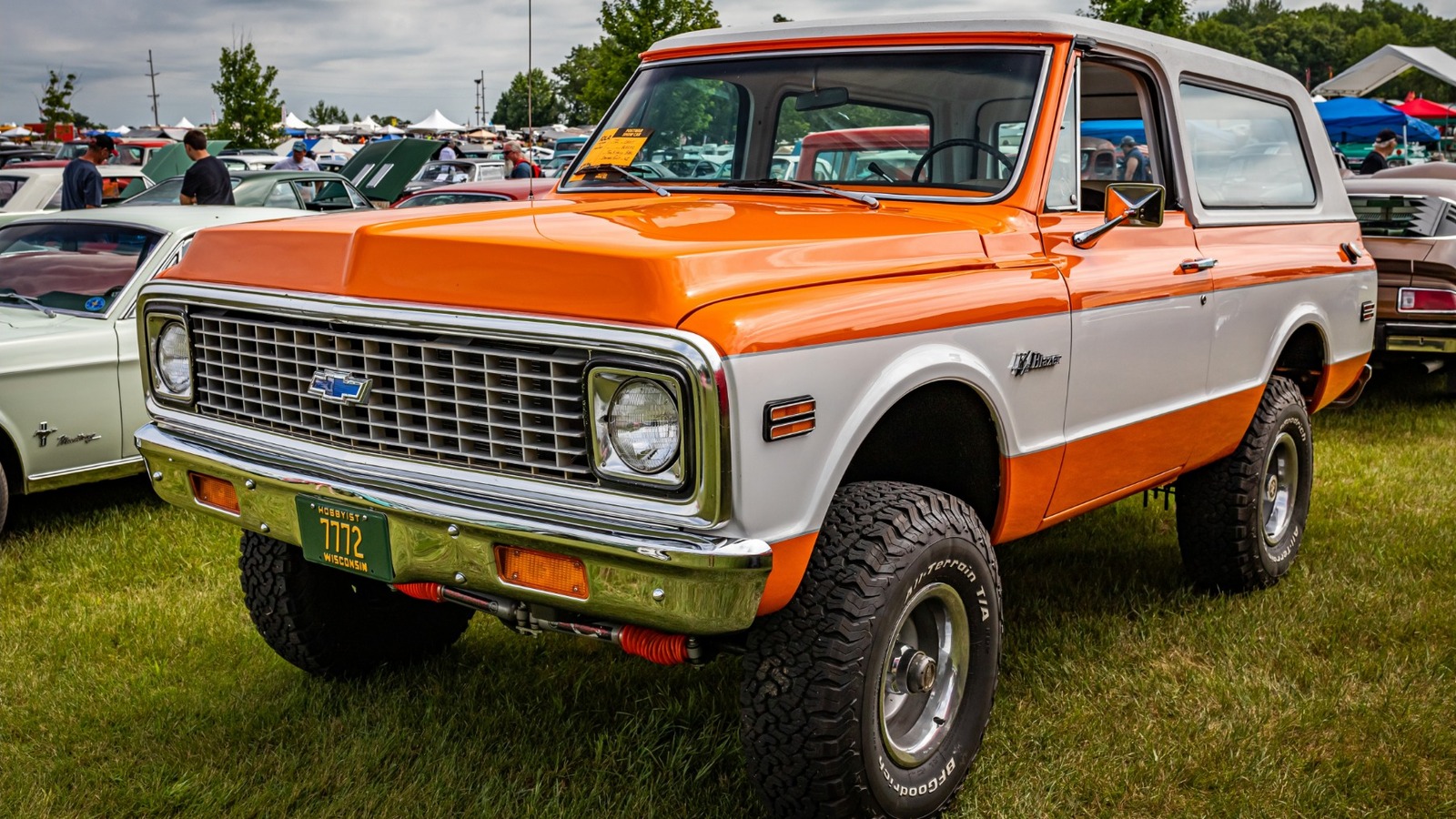 8 Of The Coolest And Most Unique Features Of The Original Chevy K5 Blazer
