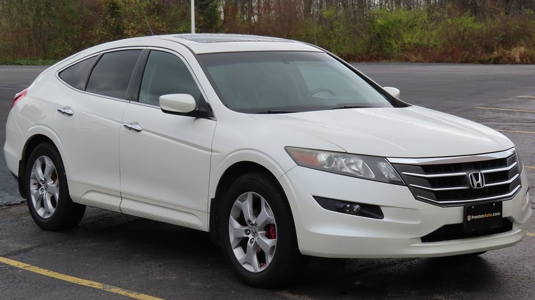 White 2021 Honda Accord Crosstour in parking lot