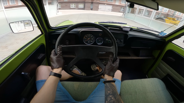 The interior of the Trabant 601S, driver's side